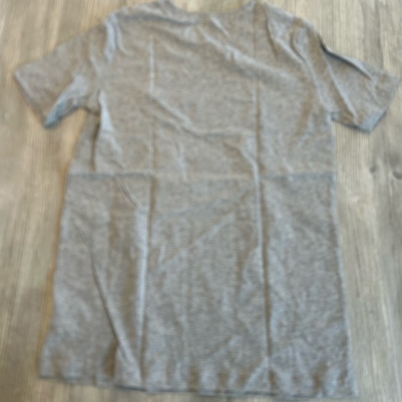 New Oshkosh Ceratosaurs Dinosaur Boys Graphic Tee Shirt Gray Short Sleeve Sz 14. - Picture 2 of 8